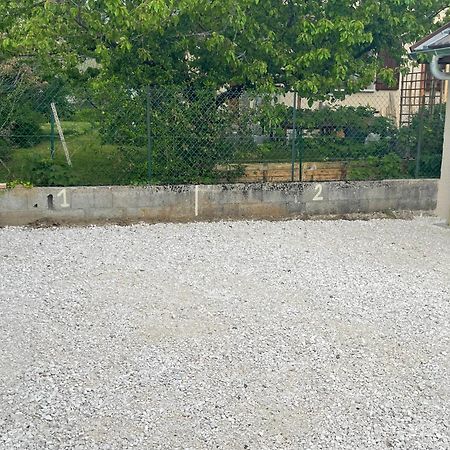 Bed and Breakfast Jardin Prive 2 La Ravoire Екстер'єр фото
